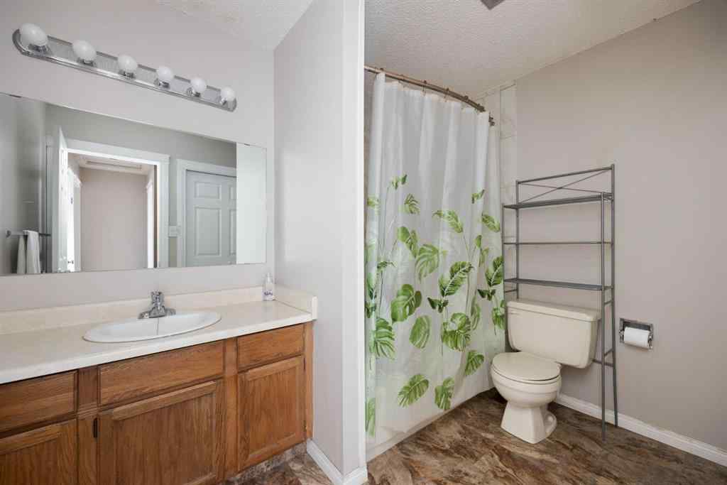 MLS® A2261646 - 160 Beaton Place  in Timberlea Fort McMurray, Residential