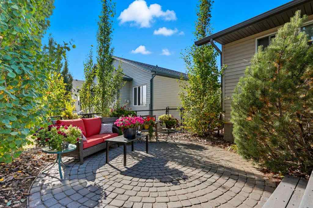 MLS® A2261650 - 79 Hillcrest Boulevard  in Hillview Estates Strathmore, Residential