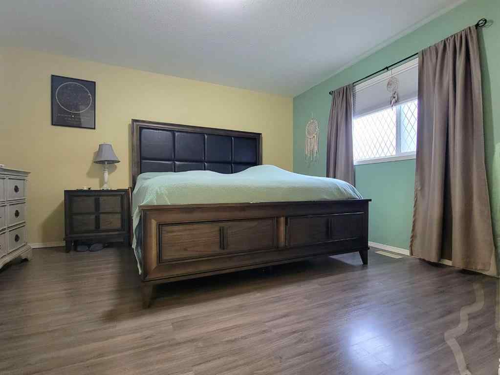 MLS® A2261651 - 44 Pinnacle Way  in Pinnacle Ridge Grande Prairie, Residential