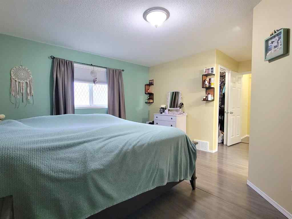 MLS® A2261651 - 44 Pinnacle Way  in Pinnacle Ridge Grande Prairie, Residential