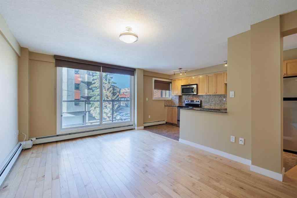MLS® A2261656 - Unit #10 1715 13 Street SW in Lower Mount Royal Calgary, Residential