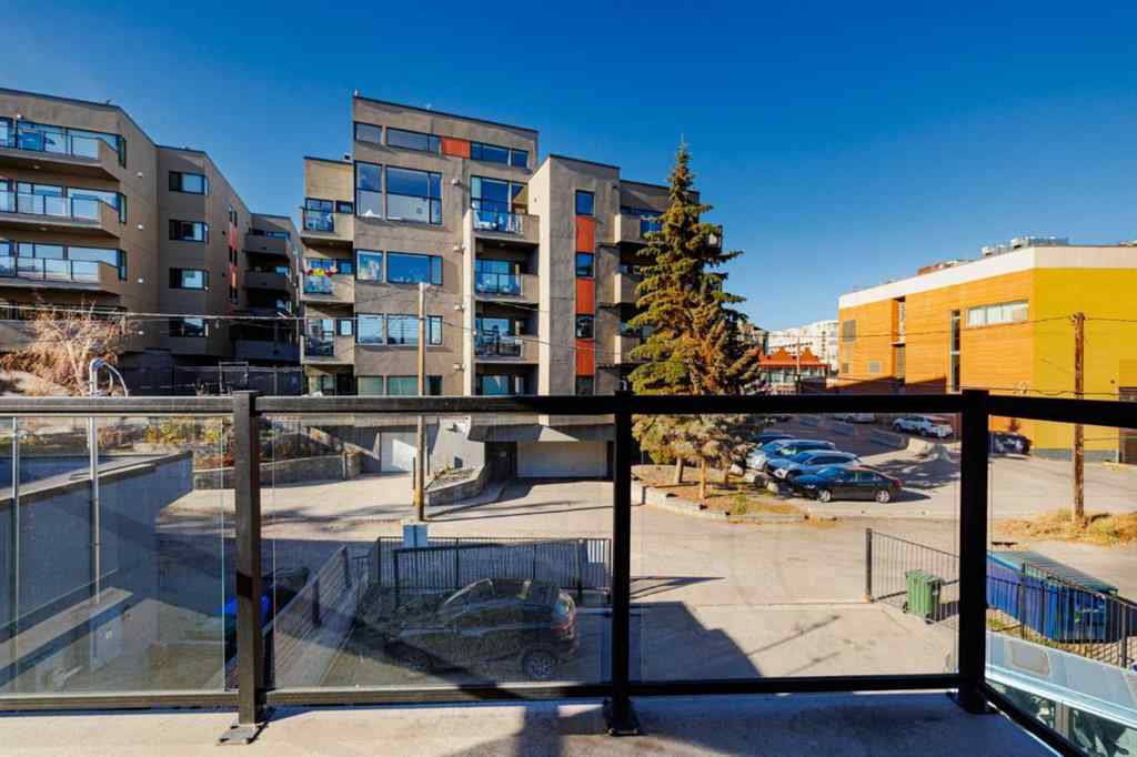 MLS® A2261656 - Unit #10 1715 13 Street SW in Lower Mount Royal Calgary, Residential