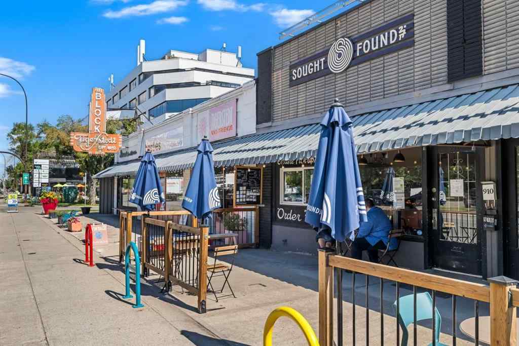 MLS® A2261657 - 120 7 Avenue NE in Crescent Heights Calgary, Residential