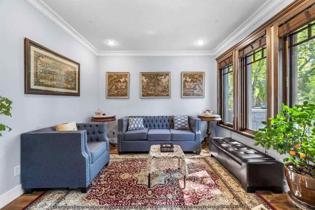 MLS® A2261657 - 120 7 Avenue NE in Crescent Heights Calgary, Residential