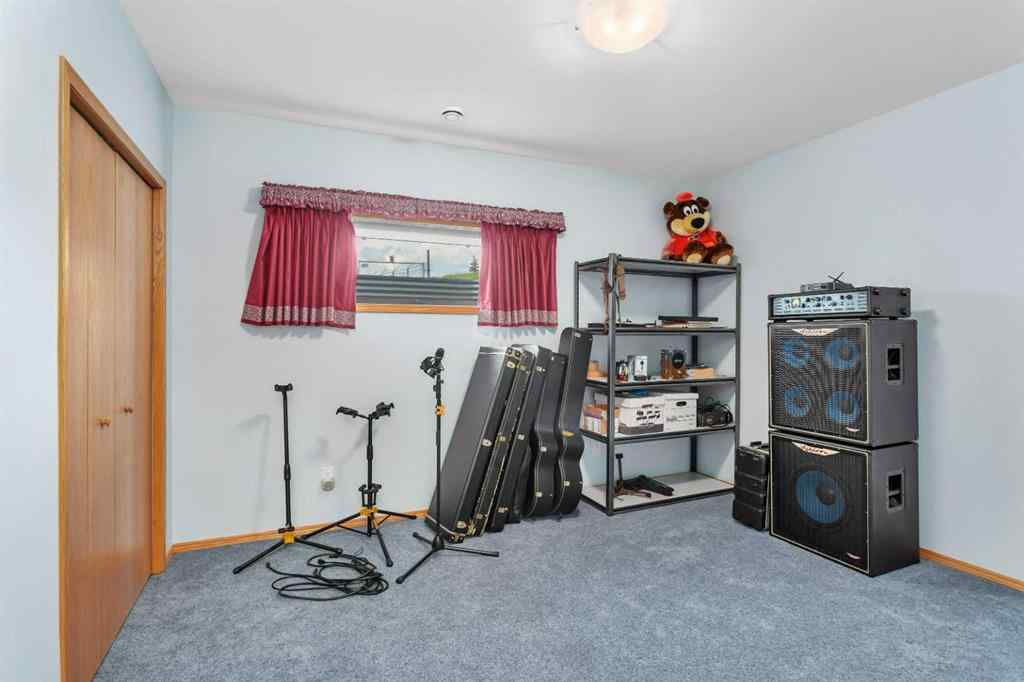 MLS® A2261662 - 403033 Range Road 5-3   in NONE Rural Clearwater County, Residential