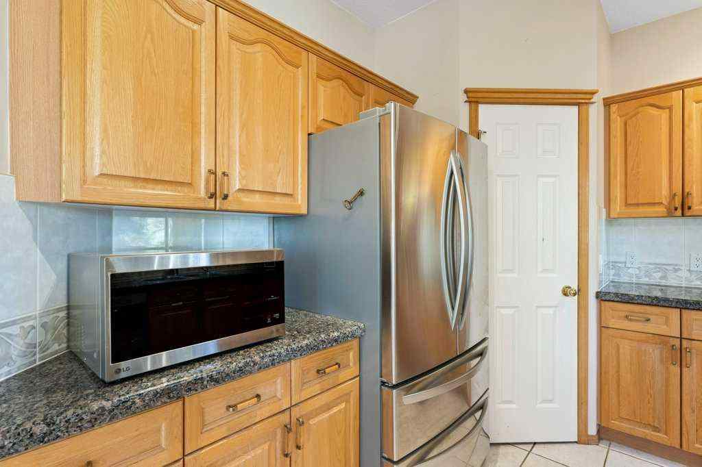 MLS® A2261671 - 10 Grande Point Estates  in Grande Pointe Estates Strathmore, Residential