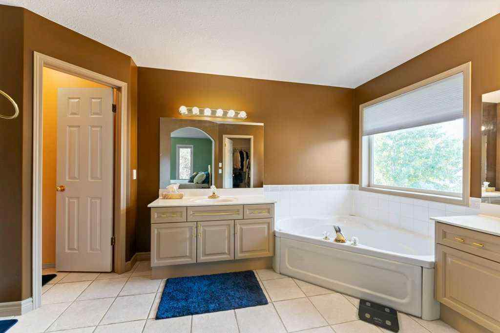 MLS® A2261671 - 10 Grande Point Estates  in Grande Pointe Estates Strathmore, Residential