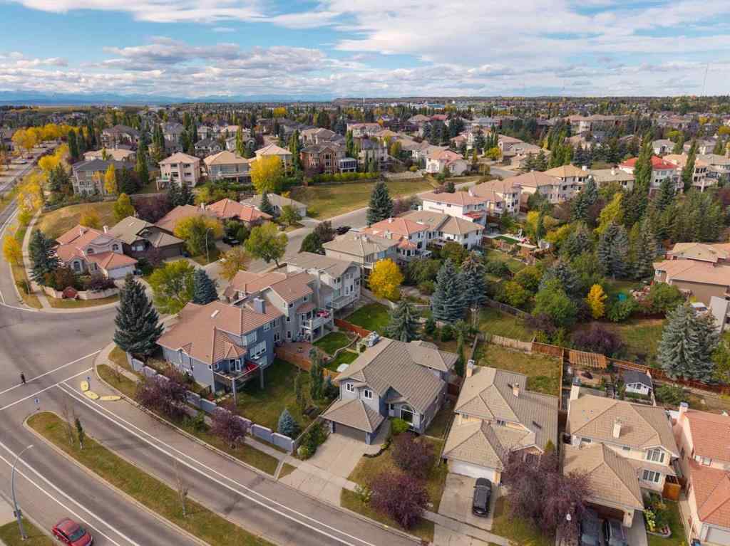 MLS® A2261673 - 2208 Sirocco Drive SW in Signal Hill Calgary, Residential