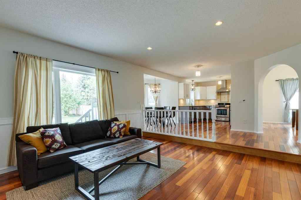 MLS® A2261673 - 2208 Sirocco Drive SW in Signal Hill Calgary, Residential