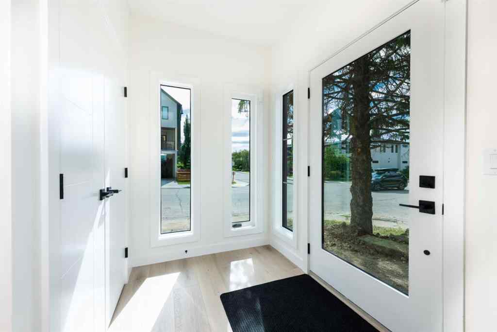 MLS® A2261674 - 2402 Westmount Road NW in West Hillhurst Calgary, Residential