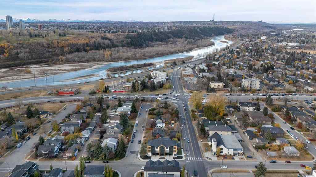 MLS® A2261674 - 2402 Westmount Road NW in West Hillhurst Calgary, Residential