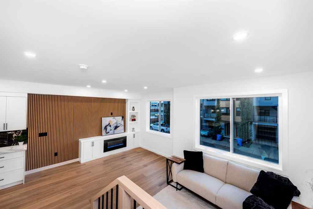 MLS® A2261674 - 2402 Westmount Road NW in West Hillhurst Calgary, Residential