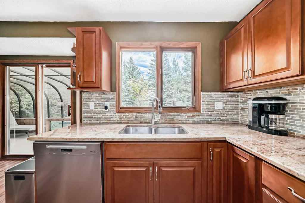 MLS® A2261675 - 164 Woodfield Road SW in Woodbine Calgary, Residential