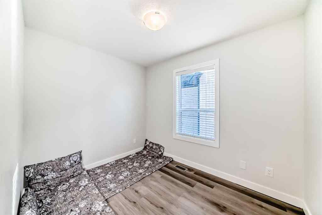 MLS® A2261676 - 30 Evanscrest Park NW in Evanston Calgary, Residential