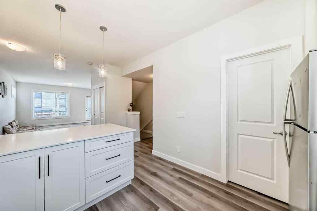 MLS® A2261676 - 30 Evanscrest Park NW in Evanston Calgary, Residential