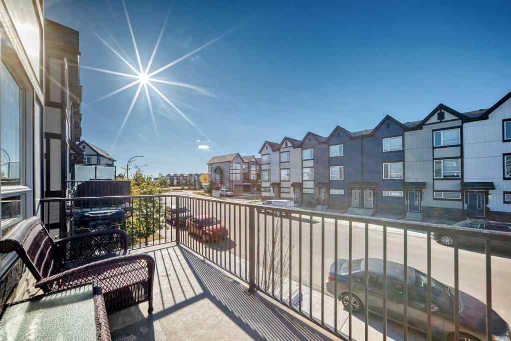 MLS® A2261676 - 30 Evanscrest Park NW in Evanston Calgary, Residential