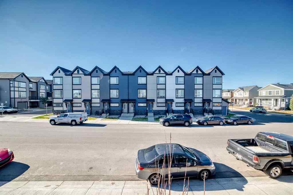 MLS® A2261676 - 30 Evanscrest Park NW in Evanston Calgary, Residential