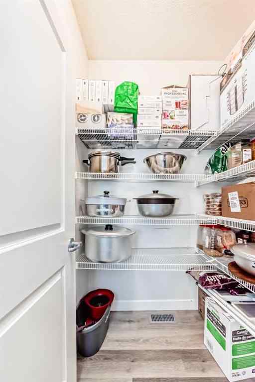 MLS® A2261676 - 30 Evanscrest Park NW in Evanston Calgary, Residential