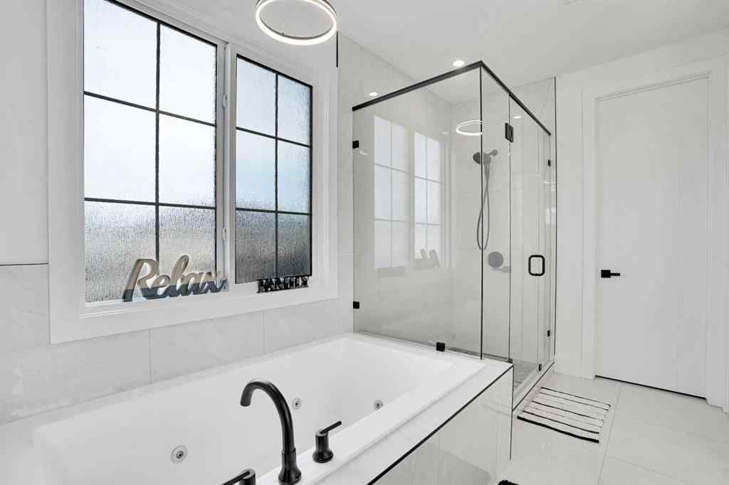 MLS® A2261678 - 179 Kinniburgh Loop   in Kinniburgh South Chestermere, Residential