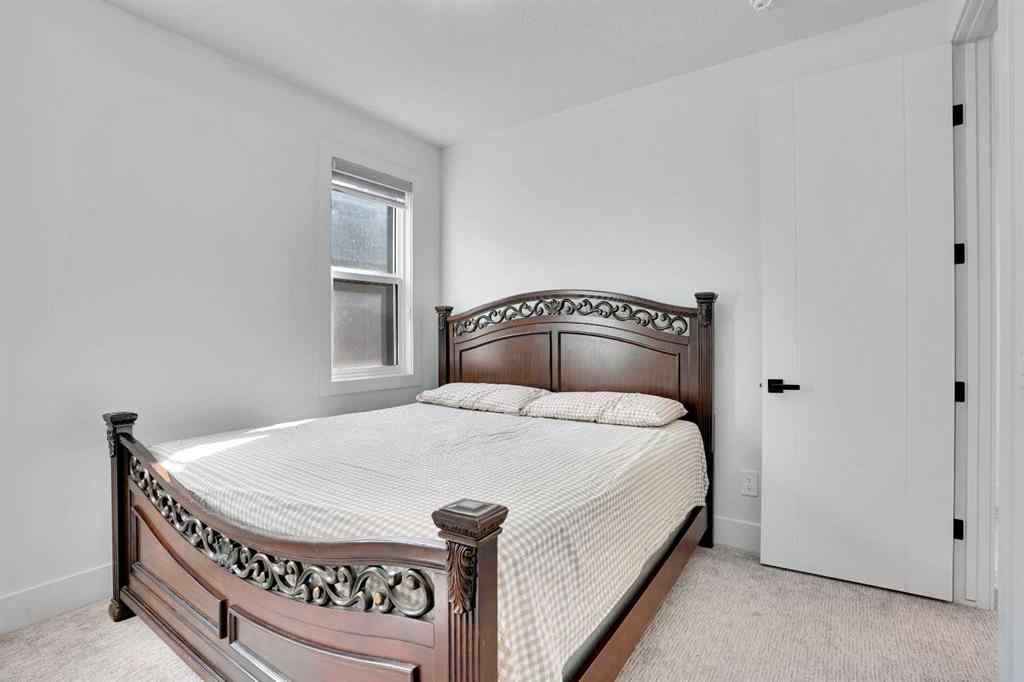 MLS® A2261678 - 179 Kinniburgh Loop   in Kinniburgh South Chestermere, Residential