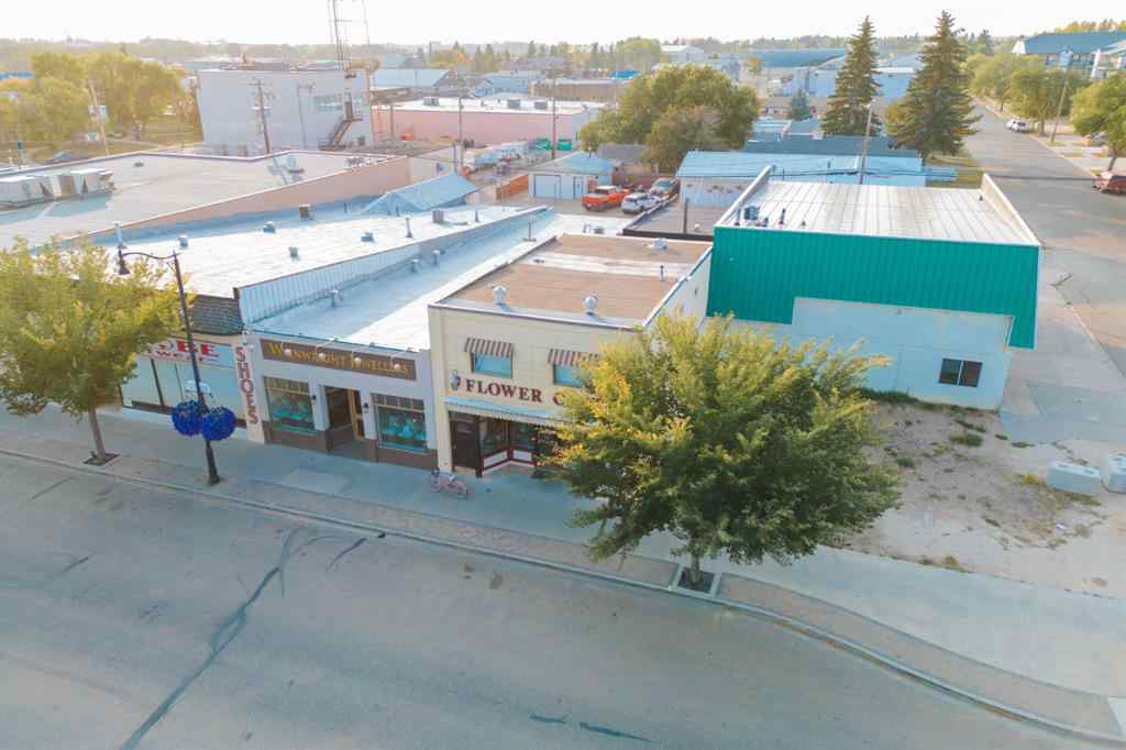MLS® A2261683 - 320 10 Street  in Wainwright Wainwright, Commercial
