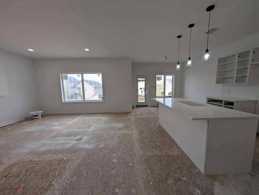 MLS® A2261685 - 62 Sunwood Crescent SW in SW Southridge Medicine Hat, Residential