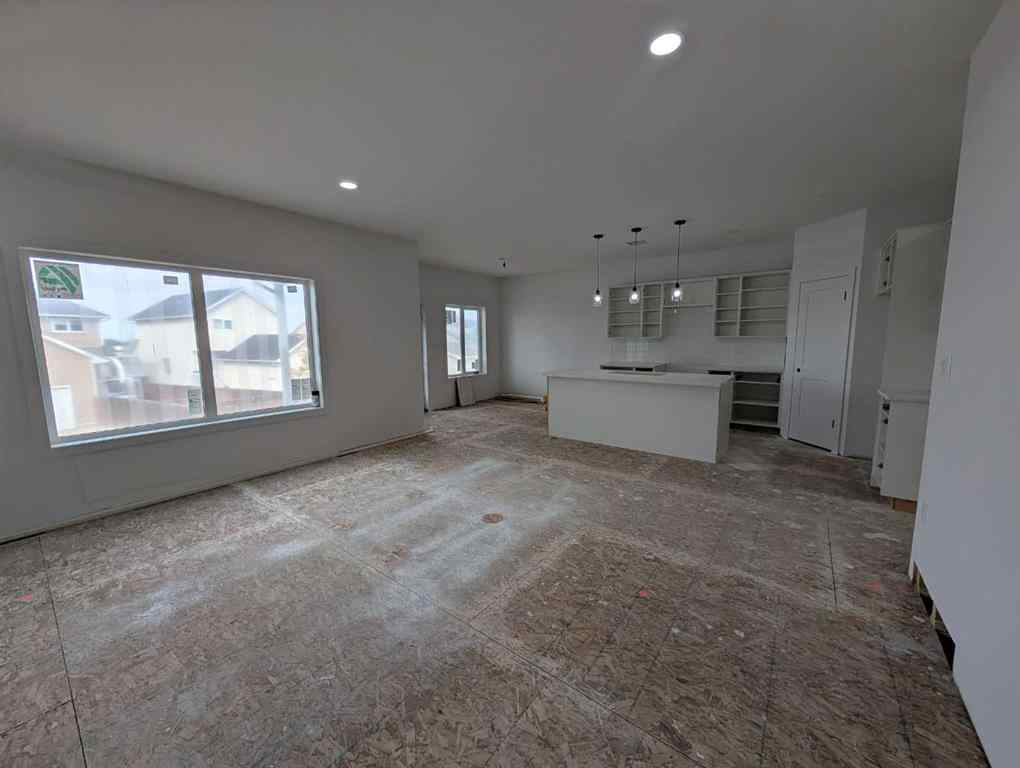 MLS® A2261685 - 62 Sunwood Crescent SW in SW Southridge Medicine Hat, Residential