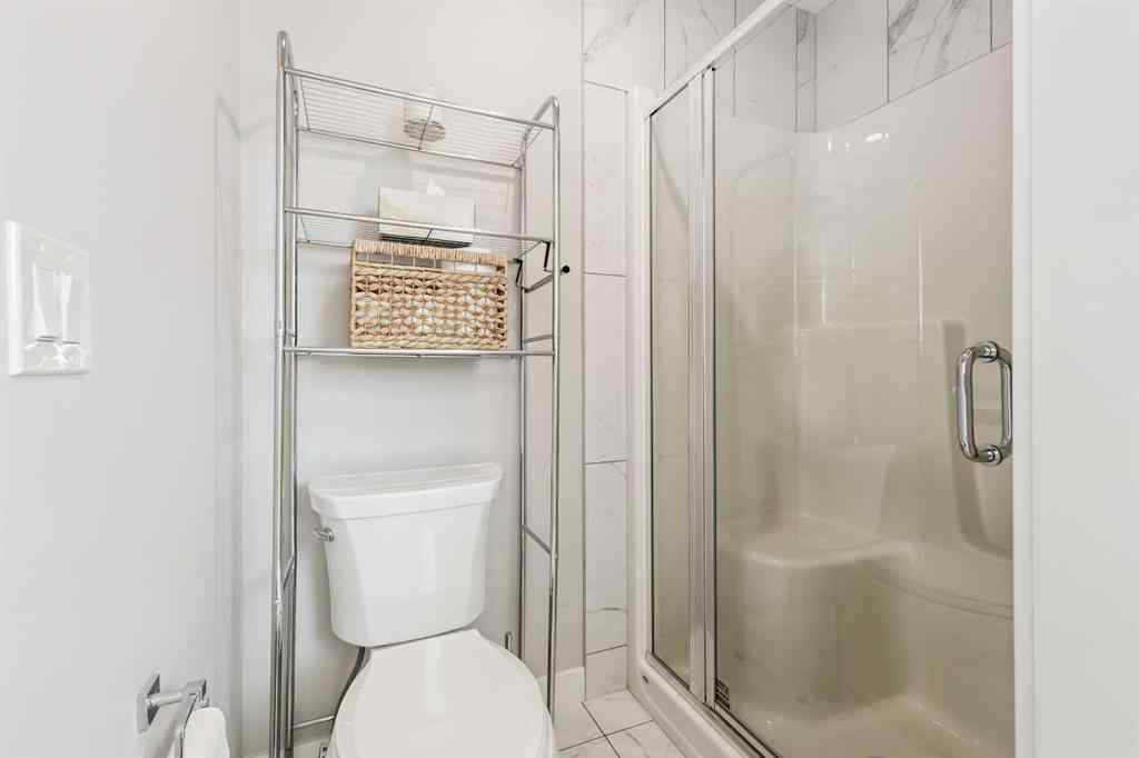 MLS® A2261690 - 141 Chelsea Drive  in Dawson\'s Landing Chestermere, Residential