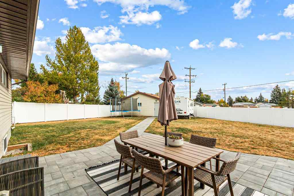MLS® A2261692 - 6 Mt View Close  in NONE Olds, Residential