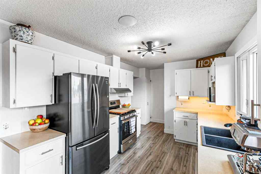MLS® A2261692 - 6 Mt View Close  in NONE Olds, Residential