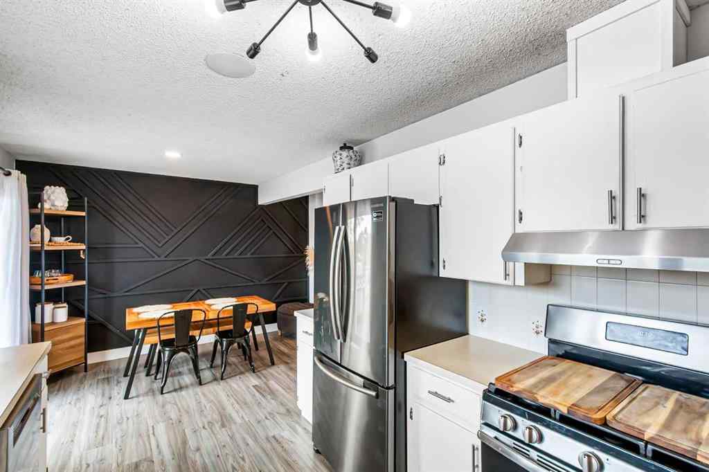 MLS® A2261692 - 6 Mt View Close  in NONE Olds, Residential