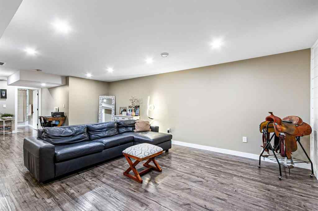 MLS® A2261692 - 6 Mt View Close  in NONE Olds, Residential