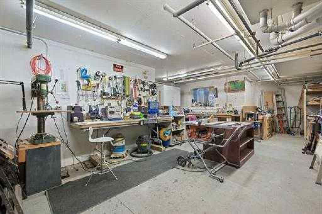 MLS® A2261693 - Unit #1110 1818 Simcoe Boulevard SW in Signal Hill Calgary, Residential