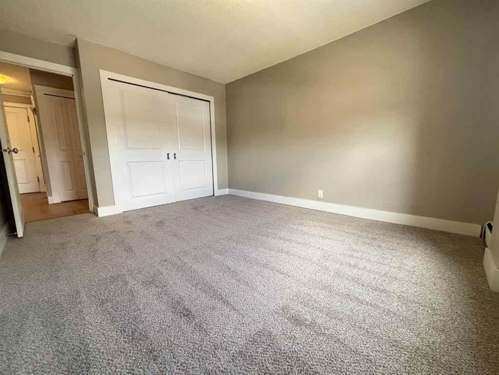 MLS® A2261694 - Unit #207 501 57 Avenue SW in Windsor Park Calgary, Residential
