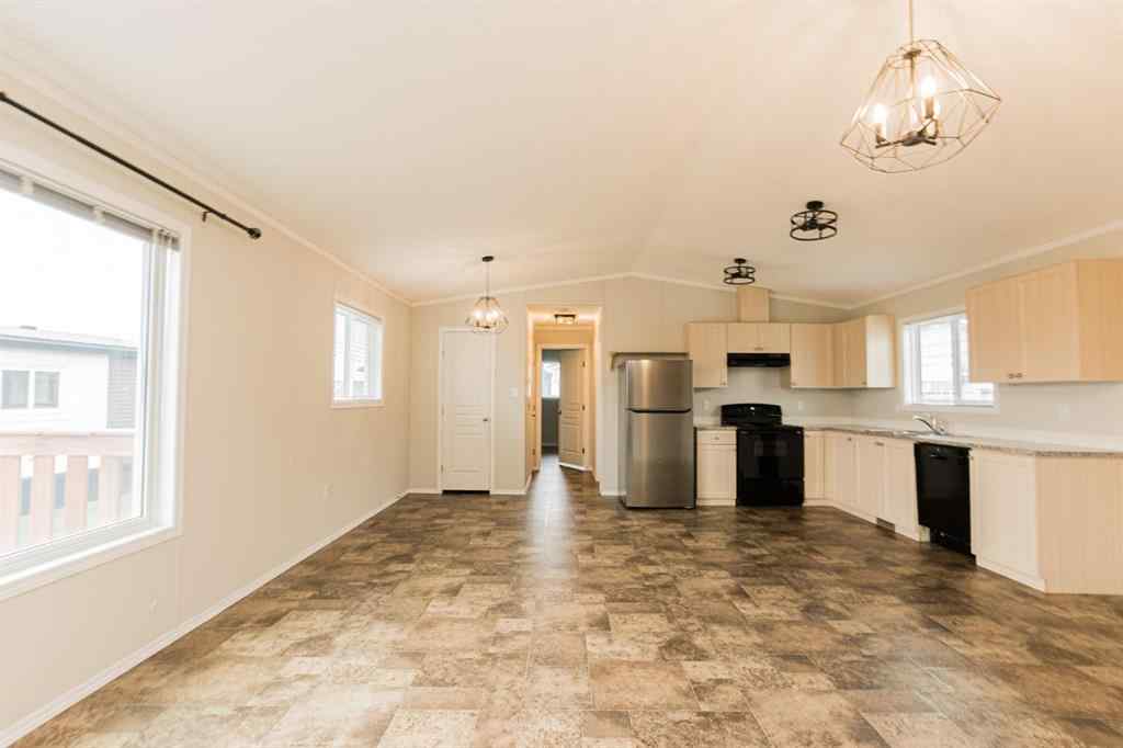 MLS® A2261698 - Unit #132 11850 84 Avenue  in Kensington Grande Prairie, Residential