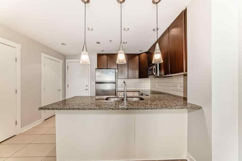 MLS® A2261699 - Unit #705 788 12 Avenue SW in Beltline Calgary, Residential