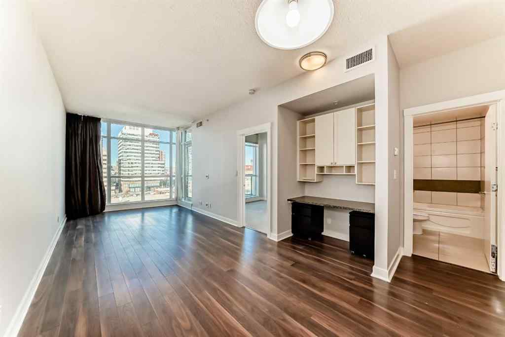MLS® A2261699 - Unit #705 788 12 Avenue SW in Beltline Calgary, Residential