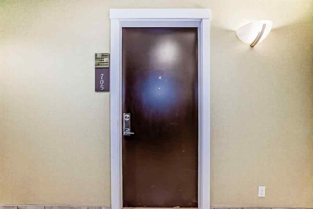 MLS® A2261699 - Unit #705 788 12 Avenue SW in Beltline Calgary, Residential