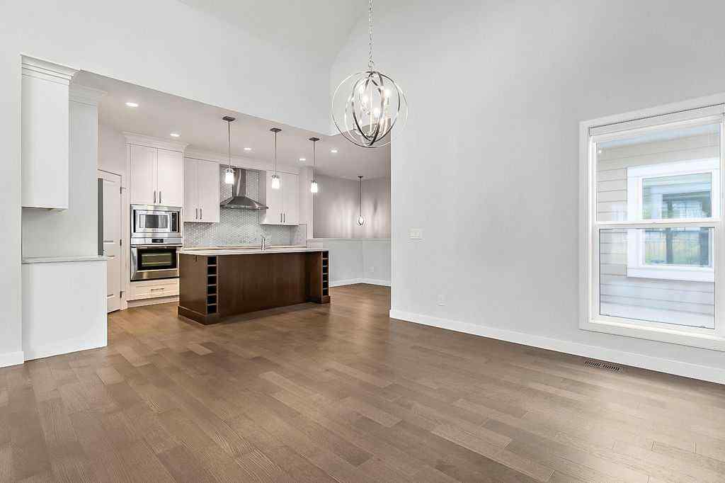 MLS® A2261700 - 54 Drake Landing Square  in Drake Landing Okotoks, Residential