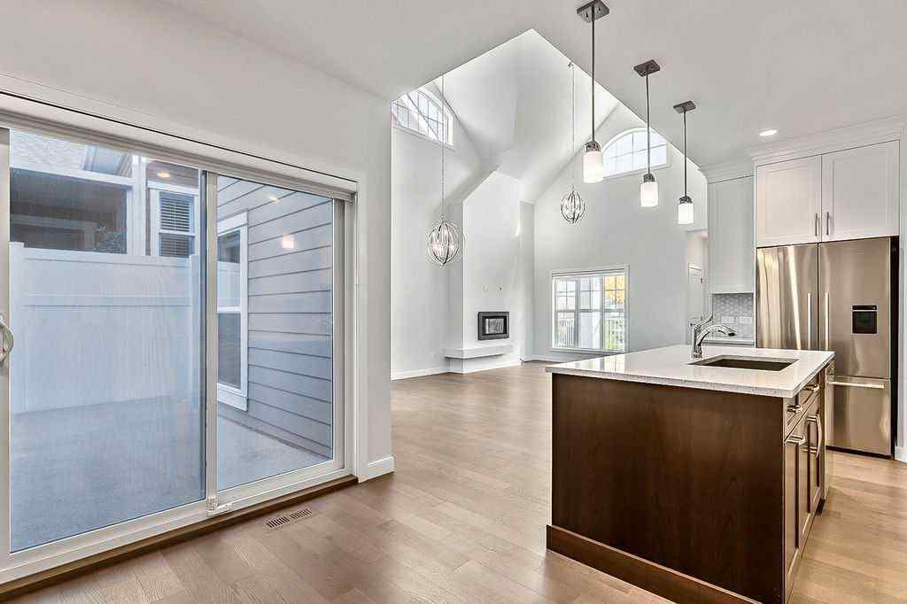 MLS® A2261700 - 54 Drake Landing Square  in Drake Landing Okotoks, Residential