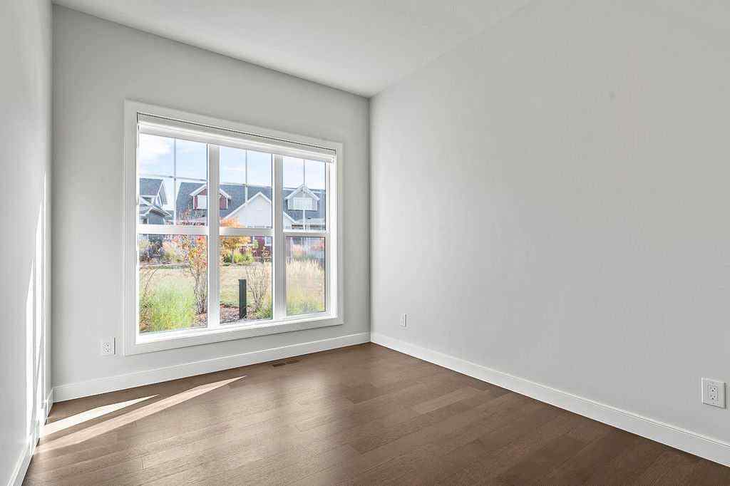 MLS® A2261700 - 54 Drake Landing Square  in Drake Landing Okotoks, Residential