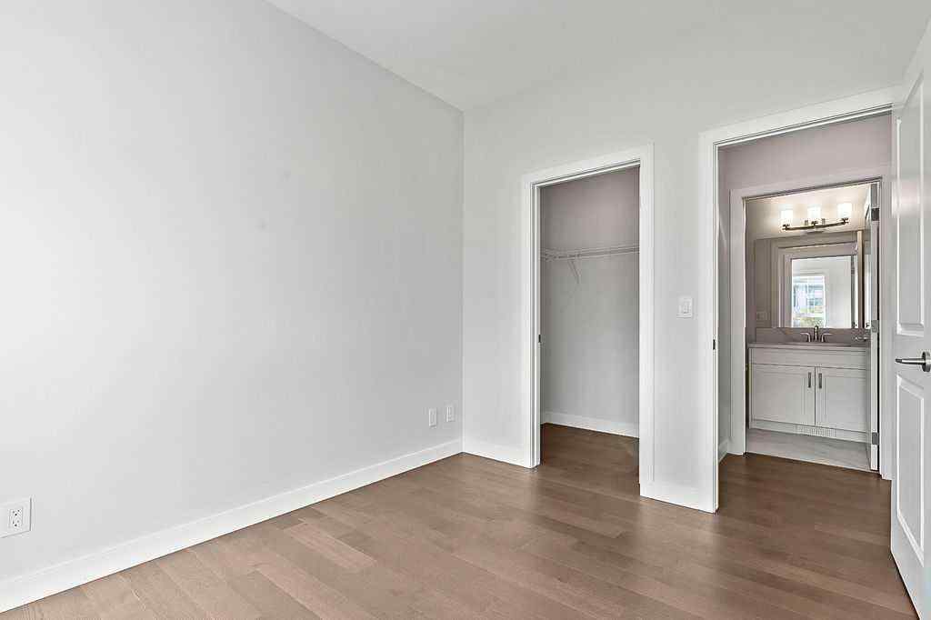 MLS® A2261700 - 54 Drake Landing Square  in Drake Landing Okotoks, Residential