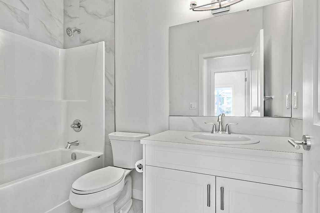 MLS® A2261700 - 54 Drake Landing Square  in Drake Landing Okotoks, Residential