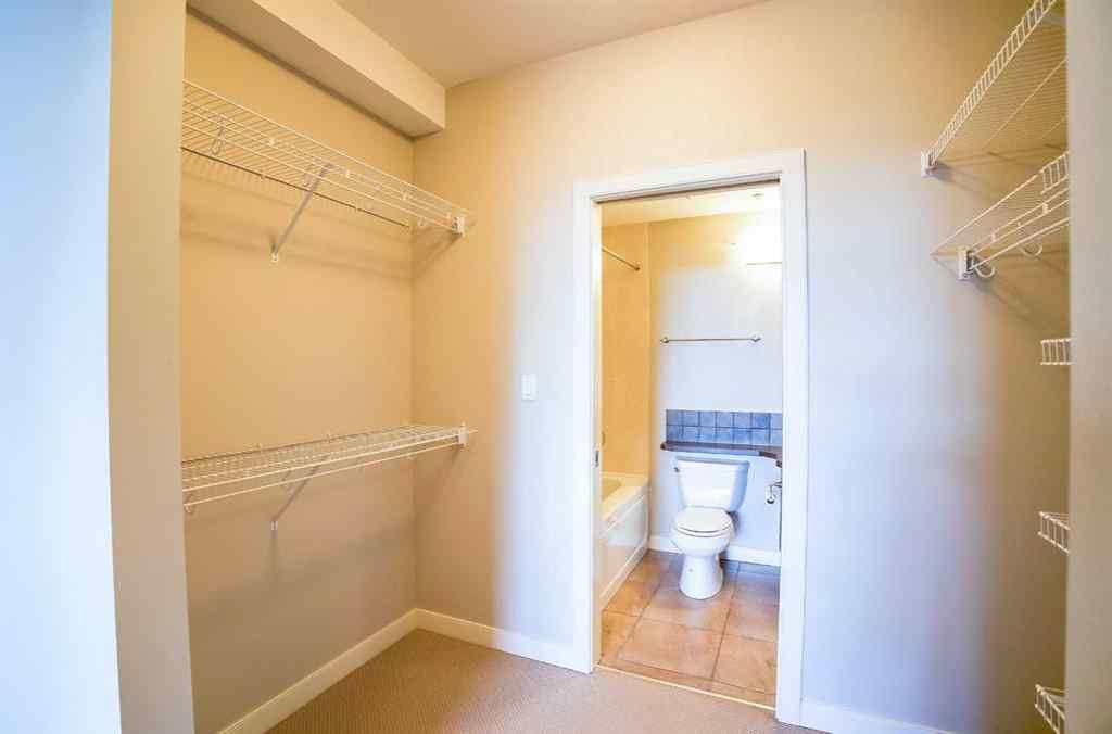 MLS® A2261703 - Unit #321 100 Lakeway Boulevard  in Lakeway Landing Sylvan Lake, Residential