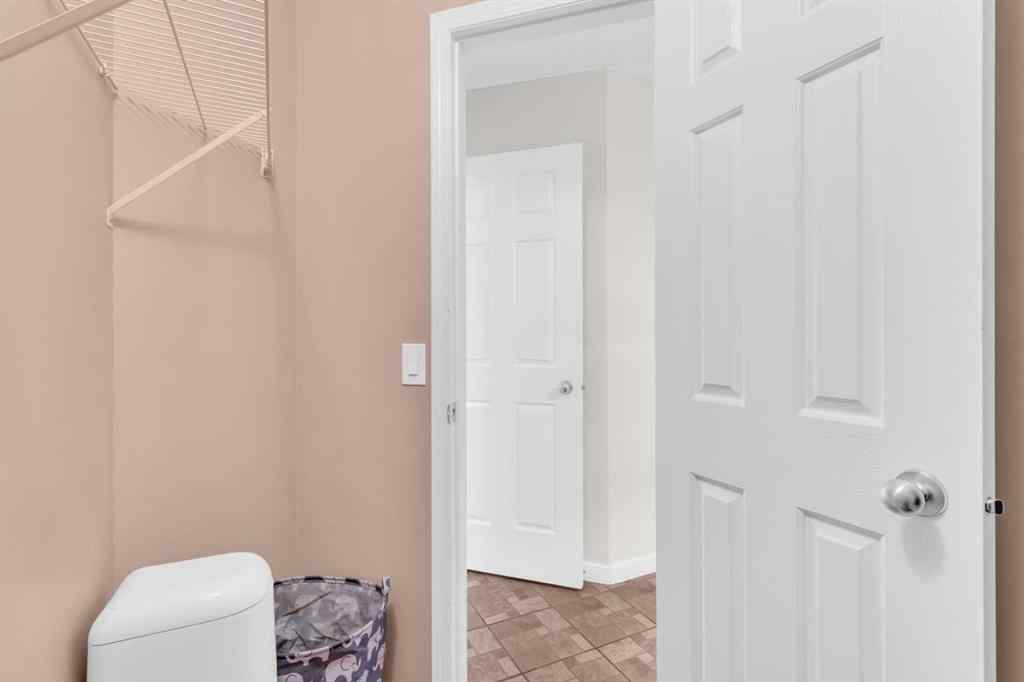 MLS® A2261705 - 187 Citadel Meadow Grove NW in Citadel Calgary, Residential