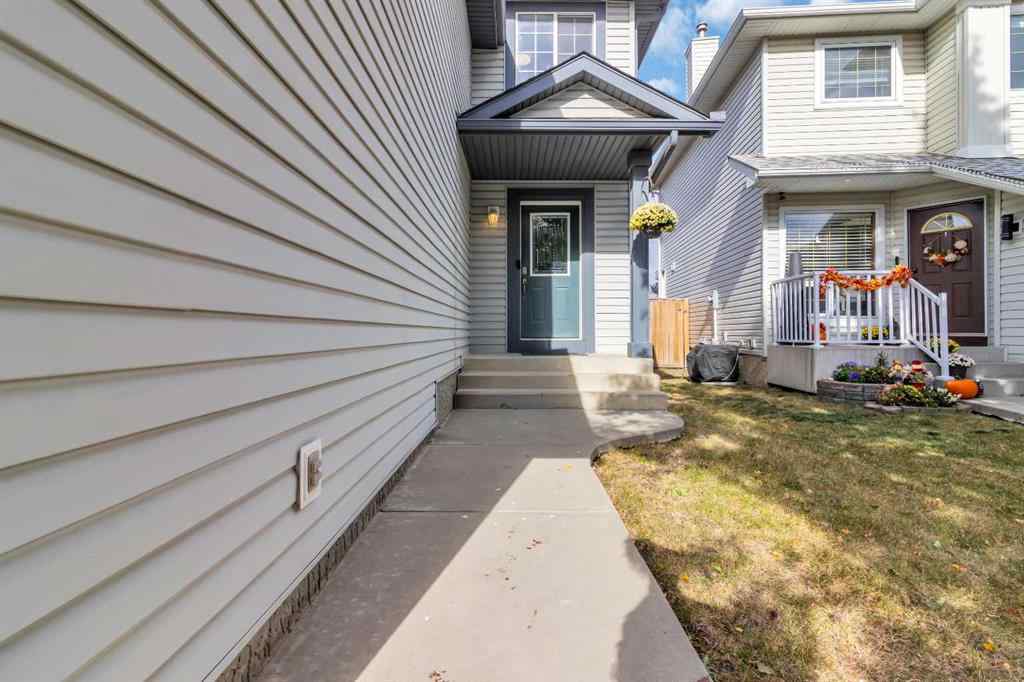 MLS® A2261705 - 187 Citadel Meadow Grove NW in Citadel Calgary, Residential