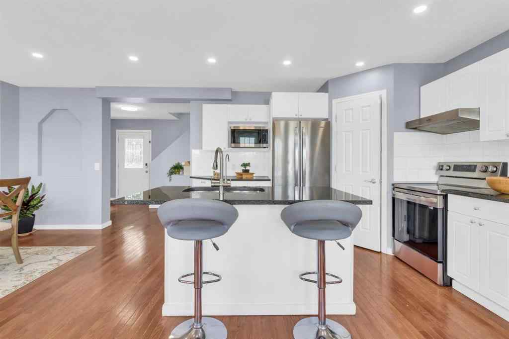 MLS® A2261705 - 187 Citadel Meadow Grove NW in Citadel Calgary, Residential