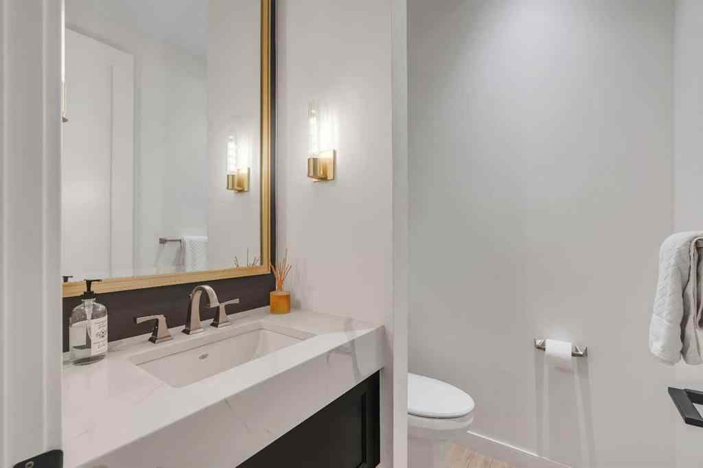 MLS® A2261706 - 8 Mahogany Cape SE in Mahogany Calgary, Residential