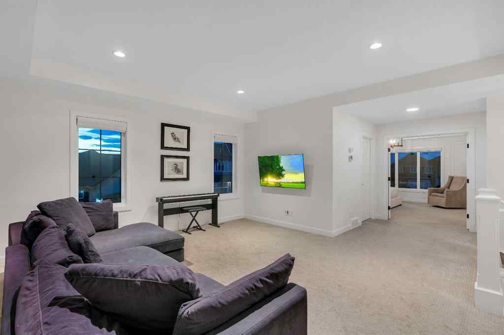 MLS® A2261706 - 8 Mahogany Cape SE in Mahogany Calgary, Residential