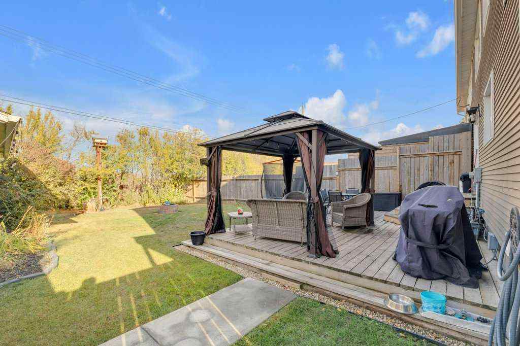 MLS® A2261707 - 316 Spruce Street  in NONE Springbrook, Residential